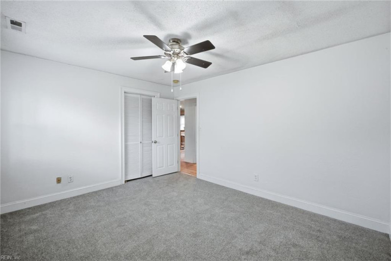 Photo 22 of 40 residential for sale in Chesapeake virginia Photo 22 of 40 residential for sale in Chesapeake virginia