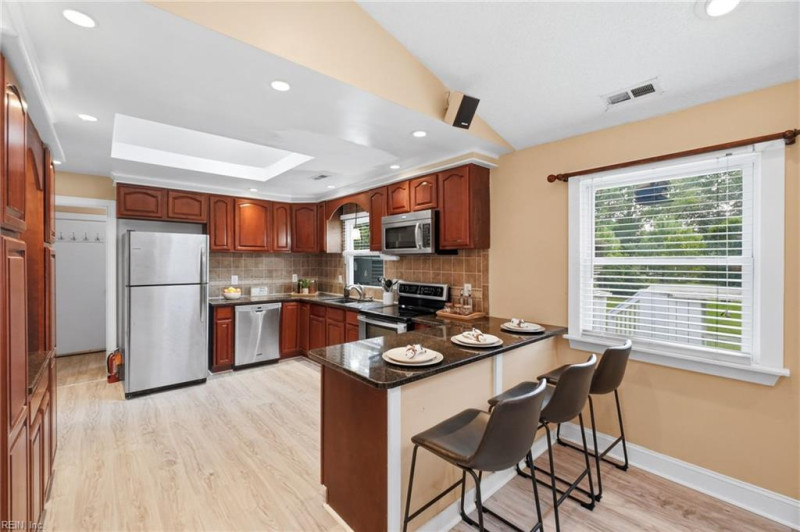 Photo 7 of 40 residential for sale in Chesapeake virginia Photo 7 of 40 residential for sale in Chesapeake virginia