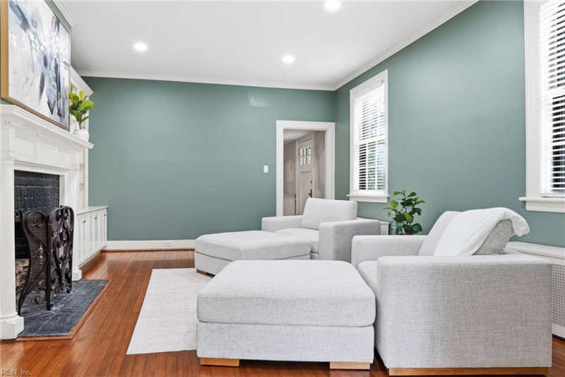 Photo 21 of 50 residential for sale in Norfolk virginia