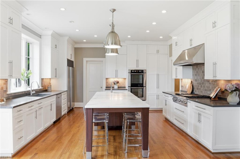 Photo 27 of 50 residential for sale in Norfolk virginia