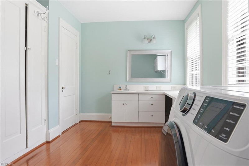 Photo 44 of 50 residential for sale in Norfolk virginia
