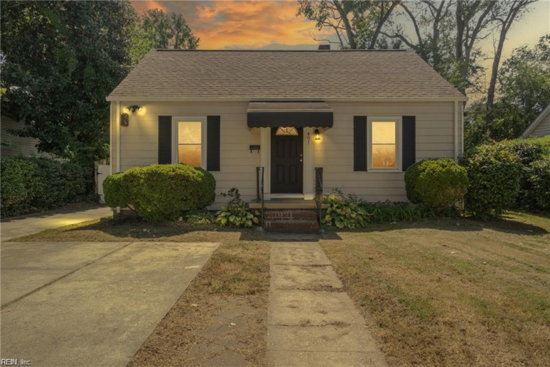 Photo 1 of 30 residential for sale in Norfolk virginia