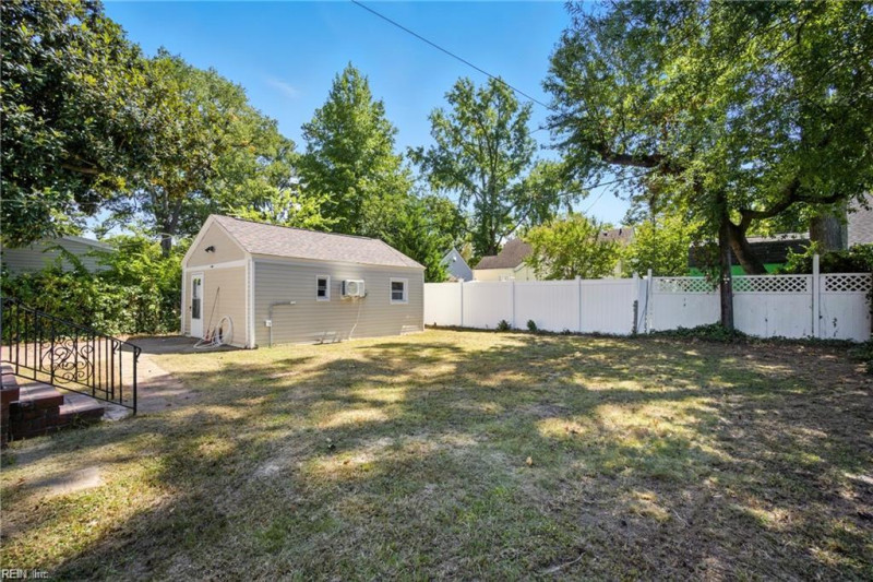Photo 22 of 30 residential for sale in Norfolk virginia