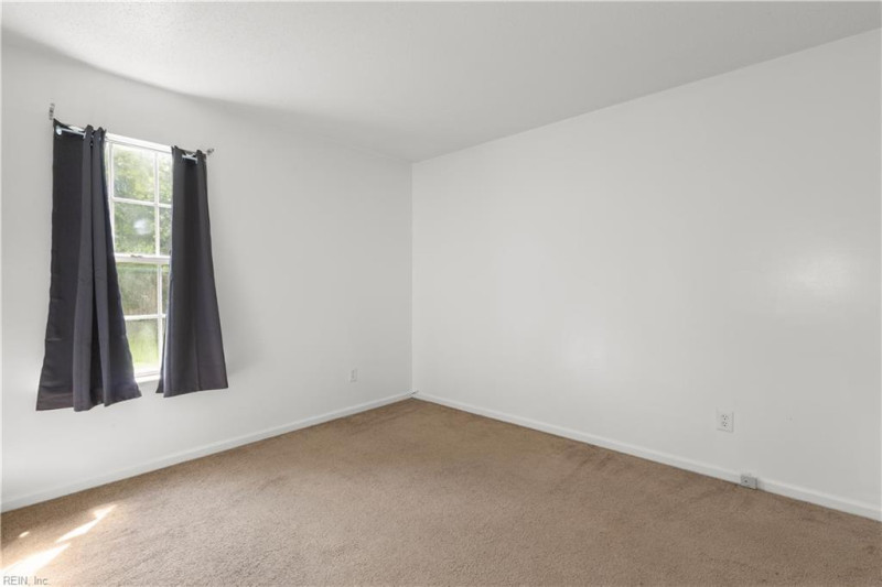 Photo 15 of 26 residential for sale in Virginia Beach virginia