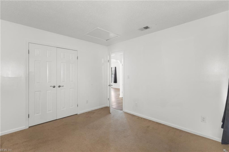 Photo 16 of 26 residential for sale in Virginia Beach virginia