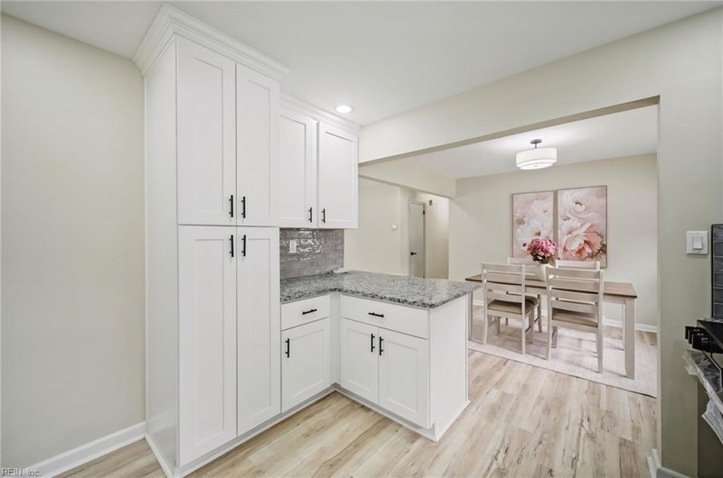 Photo 15 of 47 residential for sale in Norfolk virginia