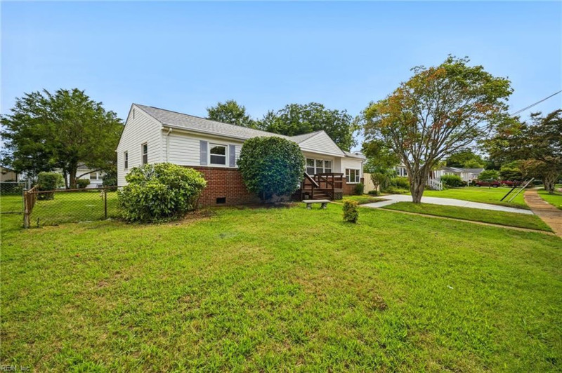 Photo 38 of 47 residential for sale in Norfolk virginia