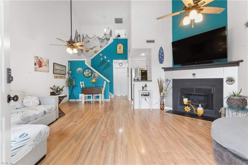 Photo 1 of 46 residential for sale in Norfolk virginia