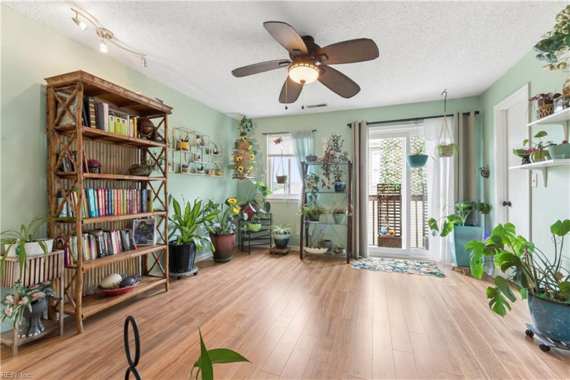 Photo 12 of 46 residential for sale in Norfolk virginia