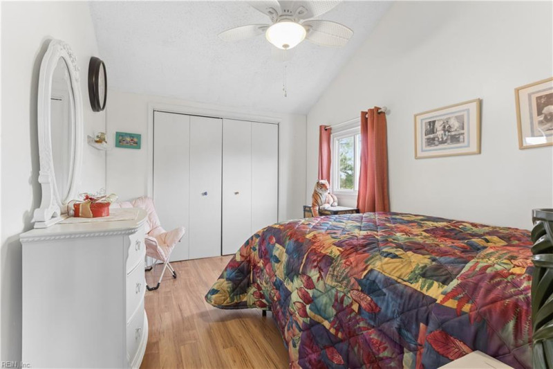 Photo 18 of 46 residential for sale in Norfolk virginia