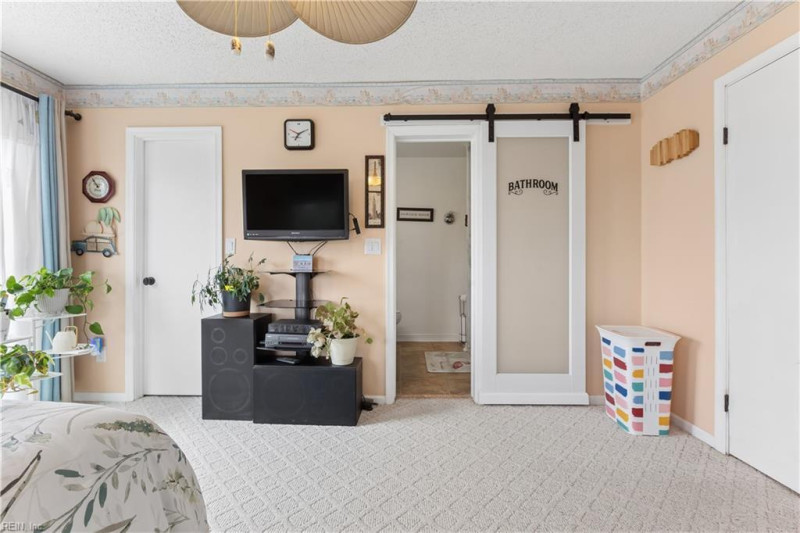 Photo 24 of 46 residential for sale in Norfolk virginia