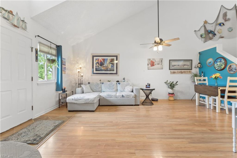 Photo 4 of 46 residential for sale in Norfolk virginia