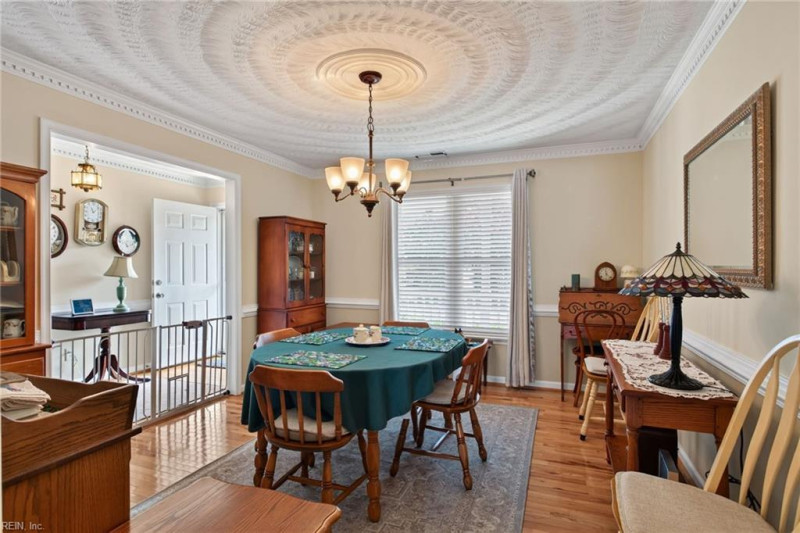 Photo 13 of 31 residential for sale in Chesapeake virginia