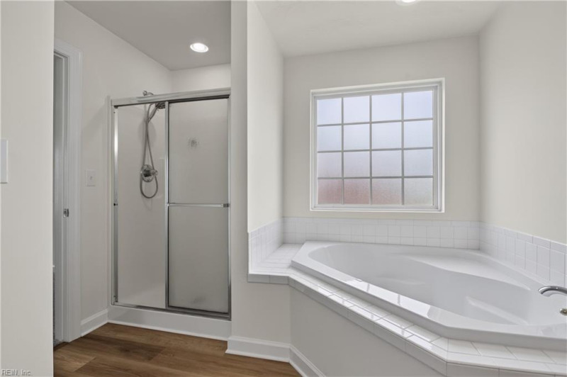 Photo 35 of 46 residential for sale in Virginia Beach virginia