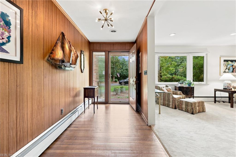 Photo 10 of 48 residential for sale in Norfolk virginia
