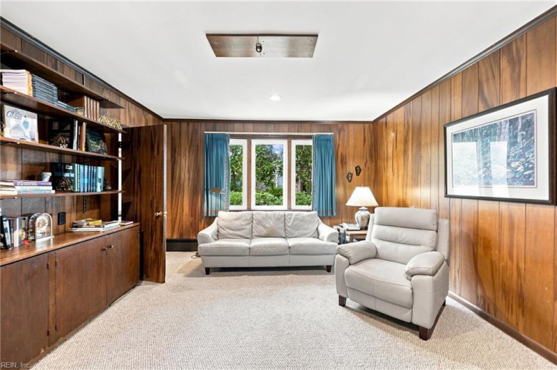 Photo 23 of 48 residential for sale in Norfolk virginia