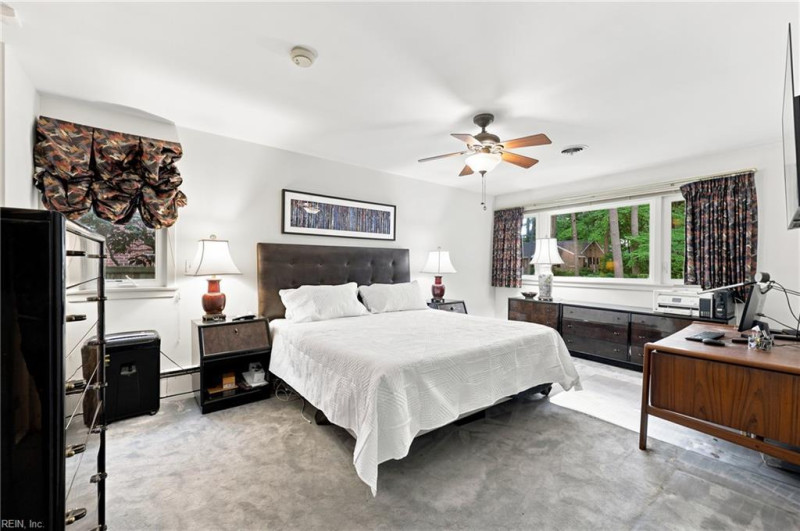 Photo 27 of 48 residential for sale in Norfolk virginia
