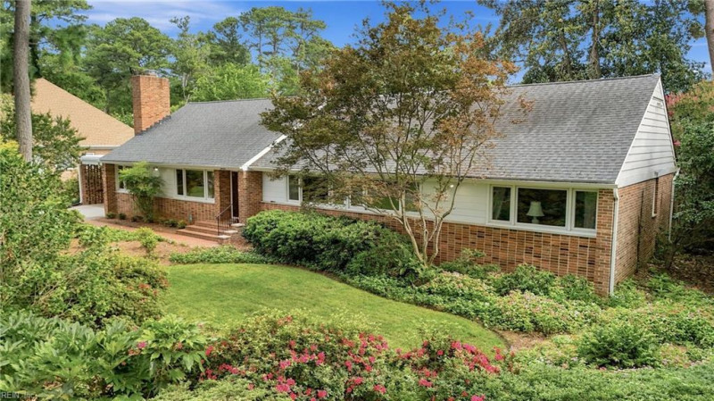Photo 6 of 48 residential for sale in Norfolk virginia