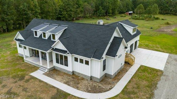 Photo 6 of 29 residential for sale in Isle of Wight County virginia