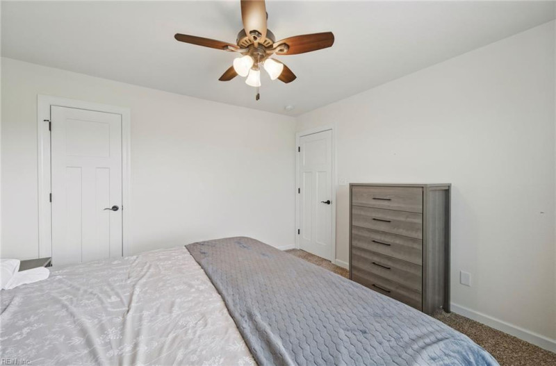 Photo 20 of 33 residential for sale in Suffolk virginia