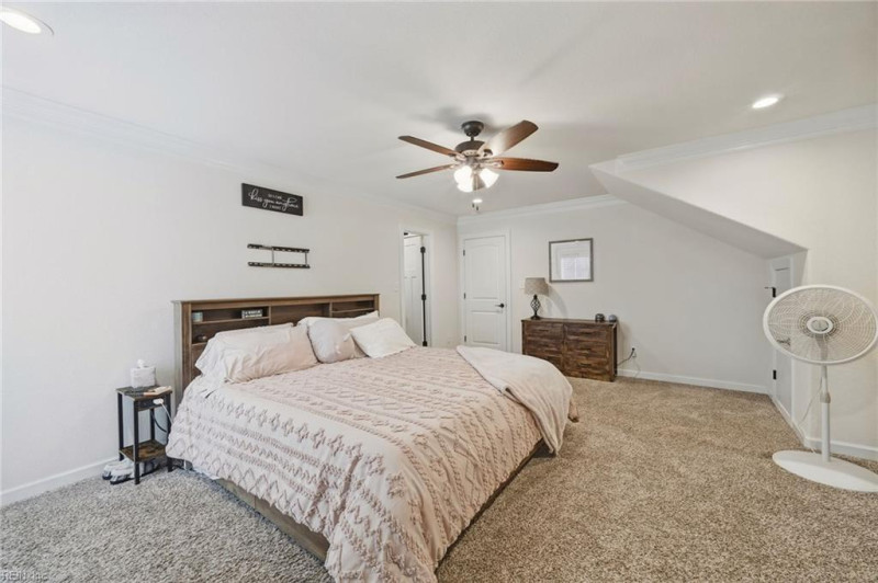 Photo 26 of 33 residential for sale in Suffolk virginia
