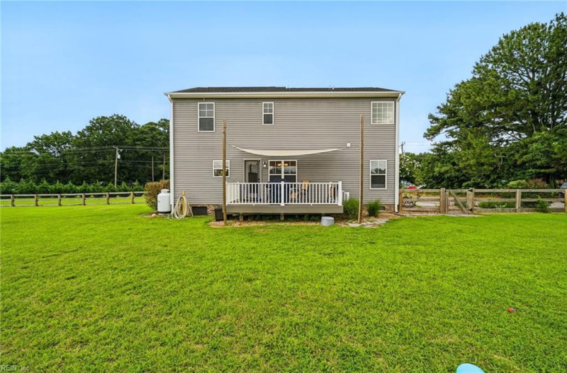 Photo 31 of 33 residential for sale in Suffolk virginia