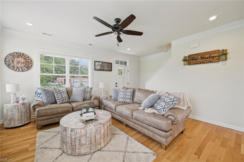 Photo 8 of 33 residential for sale in Suffolk virginia