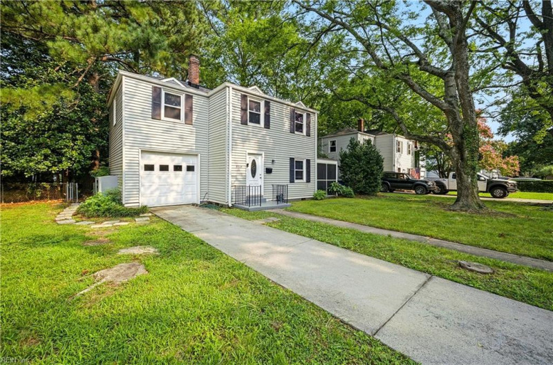 Photo 2 of 29 residential for sale in Norfolk virginia