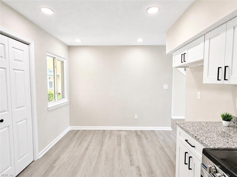 Photo 21 of 40 residential for sale in Hampton virginia