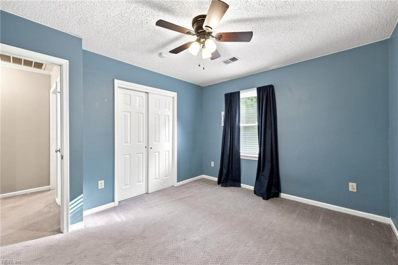 Photo 33 of 37 residential for sale in Chesapeake virginia Photo 33 of 37 residential for sale in Chesapeake virginia