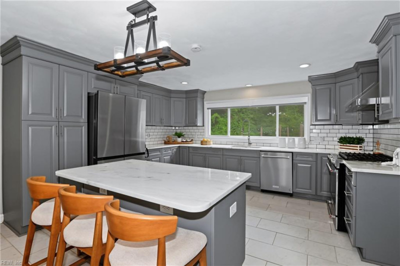 Photo 11 of 50 residential for sale in Norfolk virginia