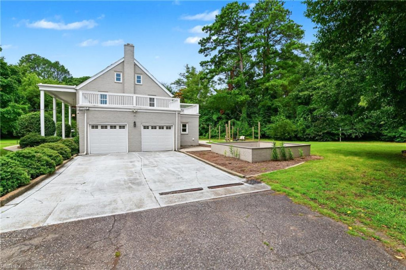 Photo 3 of 50 residential for sale in Norfolk virginia