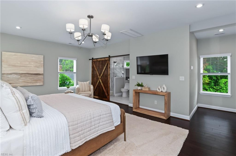 Photo 32 of 50 residential for sale in Norfolk virginia