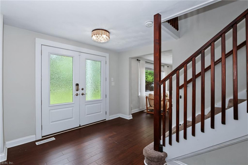 Photo 6 of 50 residential for sale in Norfolk virginia