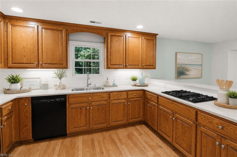 Photo 3 of 44 residential for sale in Mathews County virginia