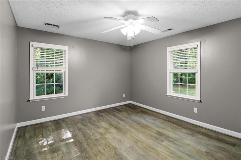 Photo 30 of 44 residential for sale in Mathews County virginia