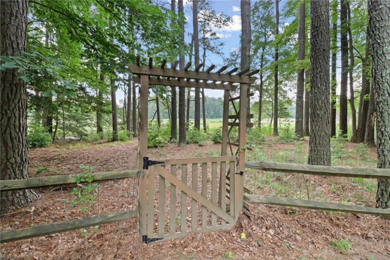 Photo 43 of 44 residential for sale in Mathews County virginia