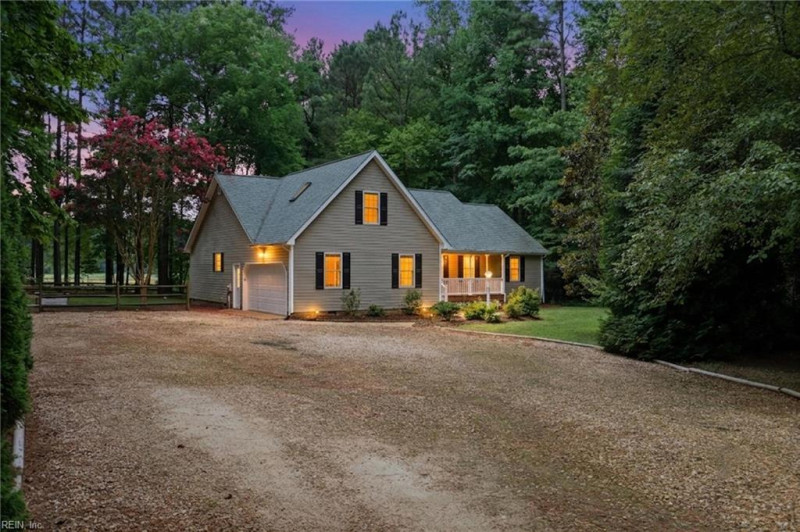 Photo 7 of 44 residential for sale in Mathews County virginia