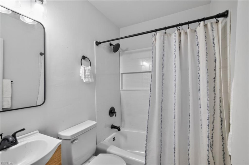 Photo 20 of 40 residential for sale in Hampton virginia Photo 20 of 40 residential for sale in Hampton virginia