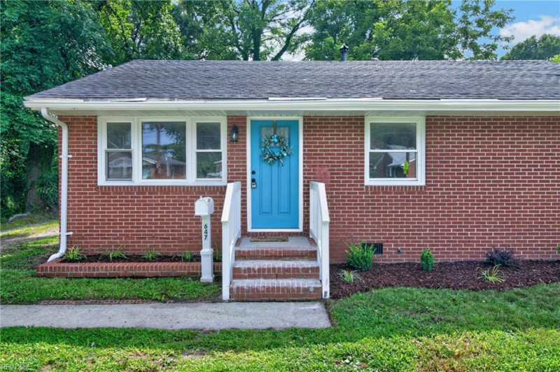 Photo 4 of 40 residential for sale in Hampton virginia Photo 4 of 40 residential for sale in Hampton virginia