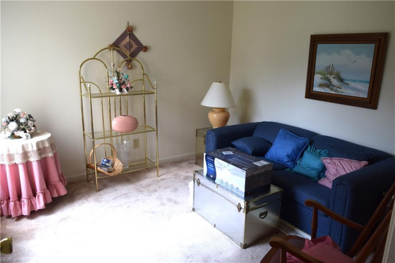 Photo 17 of 20 residential for sale in Hampton virginia