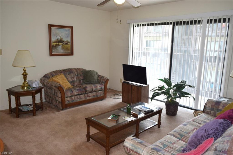 Photo 3 of 20 residential for sale in Hampton virginia