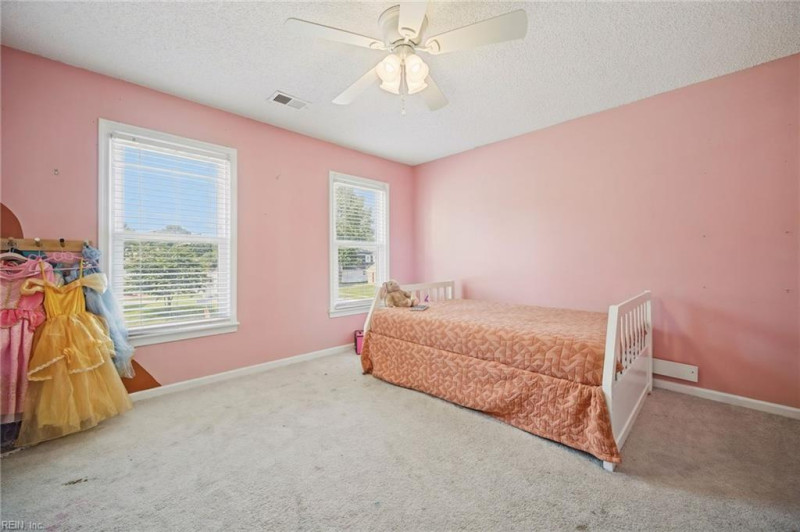 Photo 19 of 29 residential for sale in Chesapeake virginia Photo 19 of 29 residential for sale in Chesapeake virginia