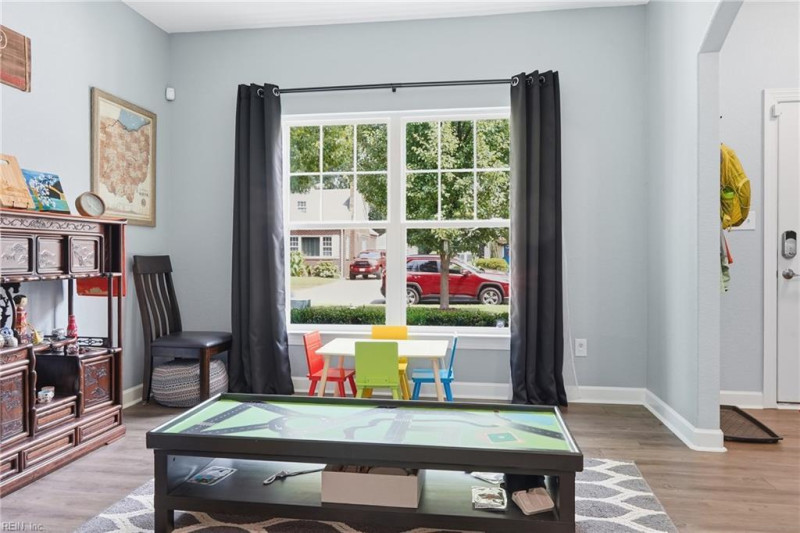 Photo 3 of 26 residential for sale in Chesapeake virginia