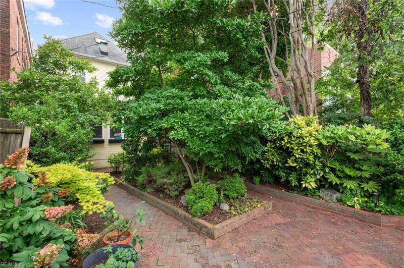 Photo 9 of 48 residential for sale in Norfolk virginia Photo 9 of 48 residential for sale in Norfolk virginia
