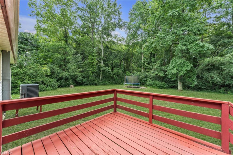 Photo 11 of 49 residential for sale in Suffolk virginia