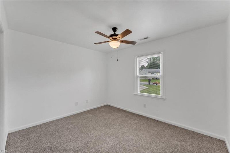 Photo 33 of 49 residential for sale in Suffolk virginia