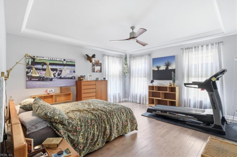 Photo 21 of 39 residential for sale in Chesapeake virginia