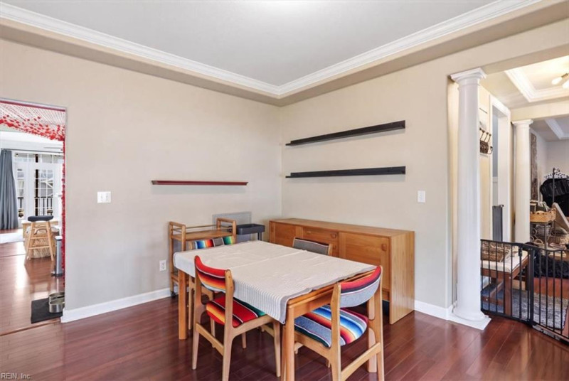 Photo 23 of 39 residential for sale in Chesapeake virginia