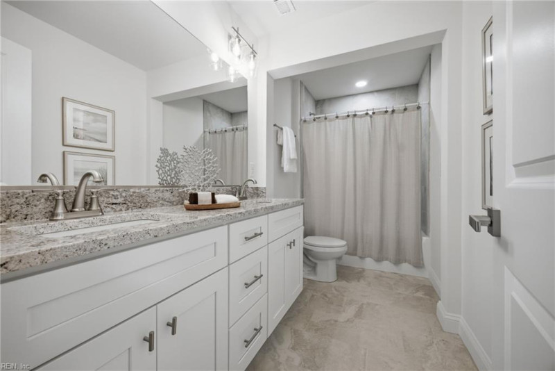 Photo 26 of 50 residential for sale in Chesapeake virginia